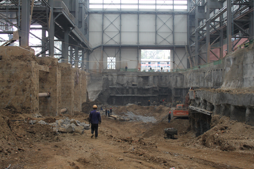 中国第二重型机械集团8万吨大型模锻压机基础及泵房施工
